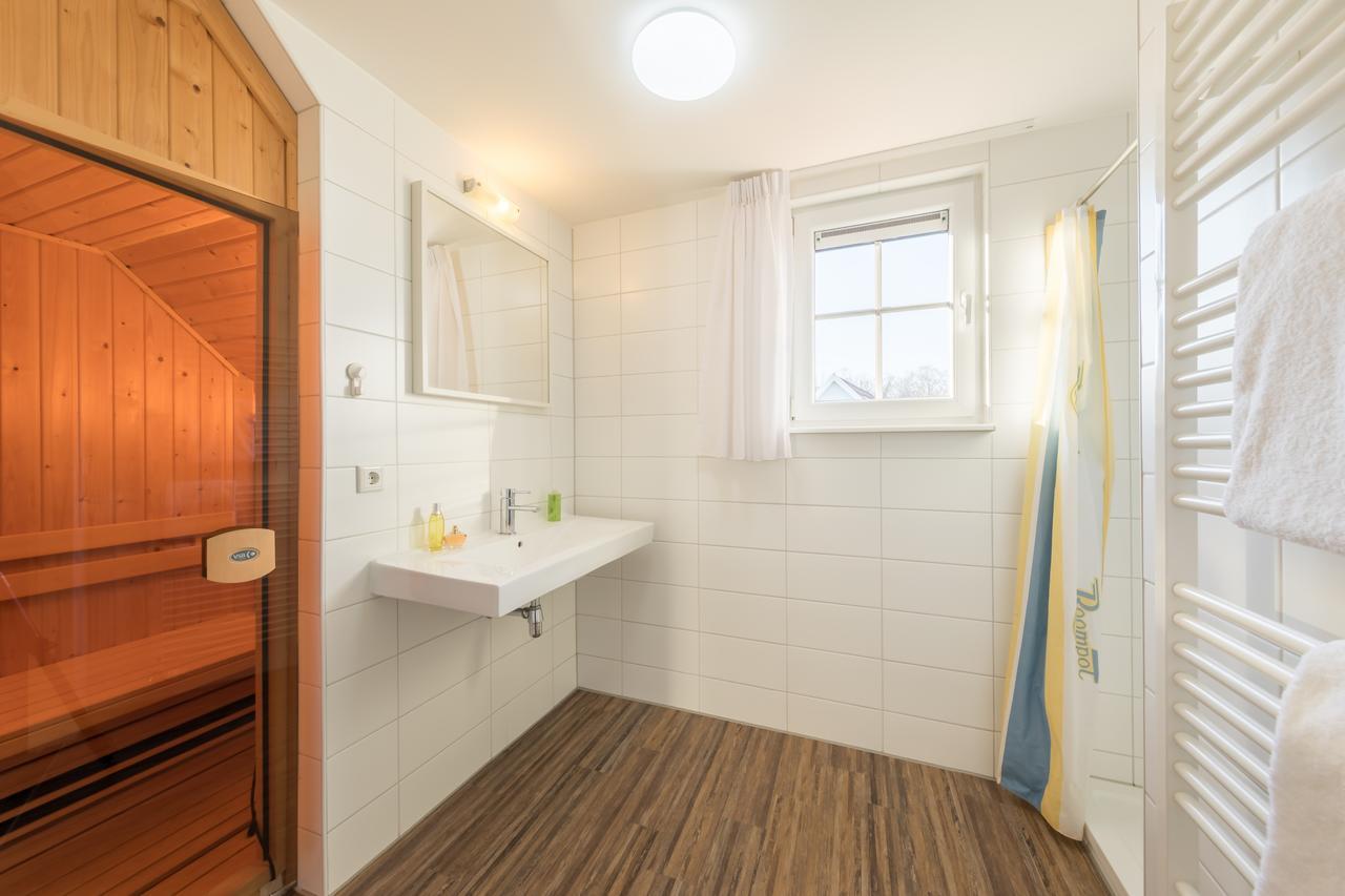 Roompot Klein Vink Арсен Номер фото