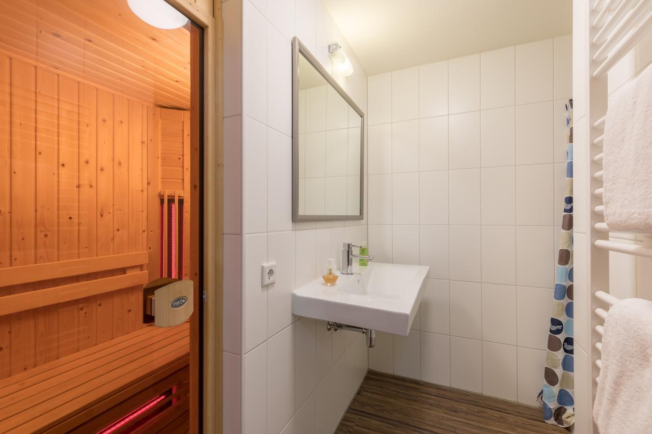 Roompot Klein Vink Арсен Номер фото